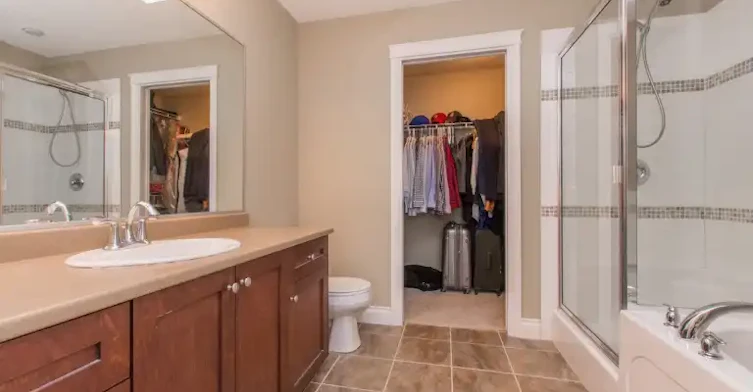 12258 224 Street, Maple Ridge, BC, V2X 8W5 - 12
