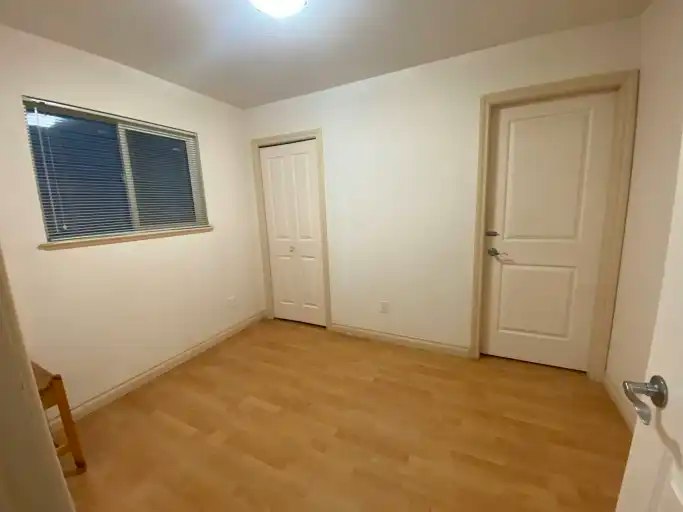 5892 Saint Margarets Street, Vancouver, BC, V5R 3H5 - 3