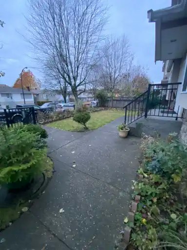 5892 Saint Margarets Street, Vancouver, BC, V5R 3H5 - 6