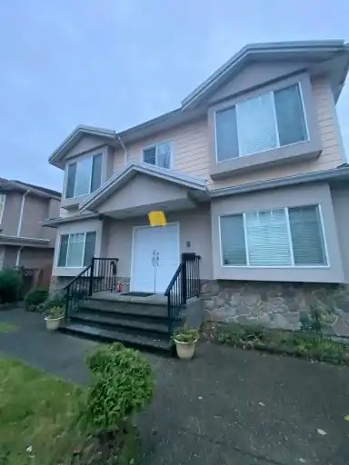 5892 Saint Margarets Street, Vancouver, BC, V5R 3H5 - 5