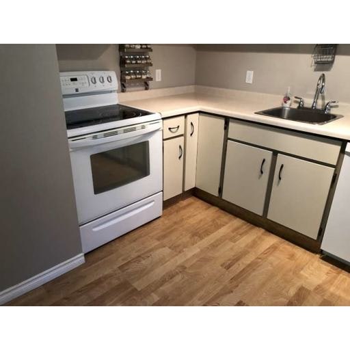 9854 88 Avenue Northwest, Edmonton, AB, T6E 2R3 - 5