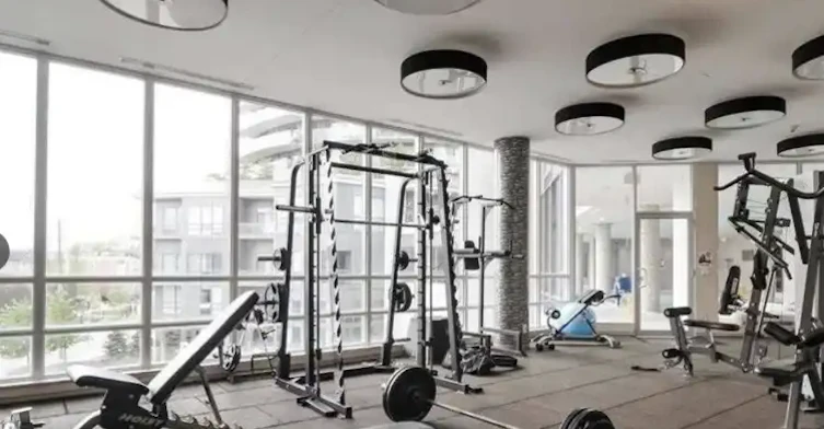 2230 Lake Shore Boulevard West, Toronto, ON
