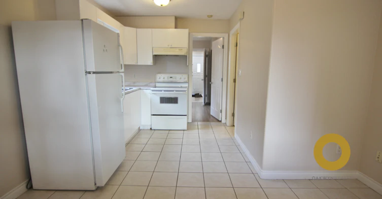 4975 Elgin Street, Vancouver, BC, V5W 3J7