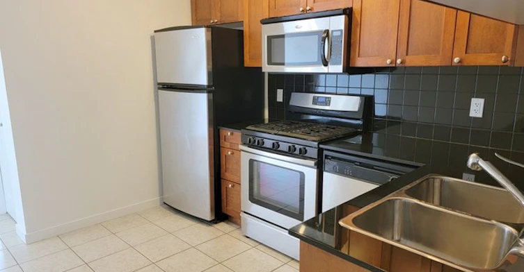 2636 East Hastings Street, Vancouver, BC, V5K 0A4 - 15