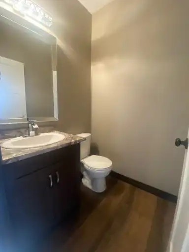 9502 102 Avenue, Grande Prairie, AB, T8V 0Z6 - 7