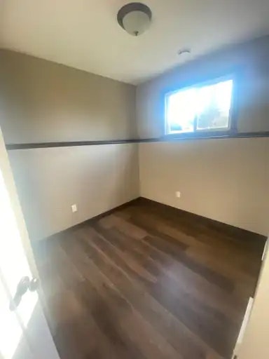 9502 102 Avenue, Grande Prairie, AB, T8V 0Z6 - 12