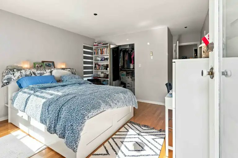 3220 West 4th Avenue, Vancouver, BC, V6K 1R9 - 10