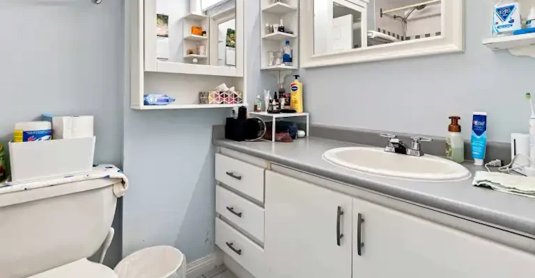3220 West 4th Avenue, Vancouver, BC, V6K 1R9 - 11