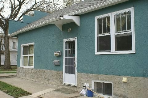 107 St And 85 Avenue, Edmonton, AB, T6E 2K8