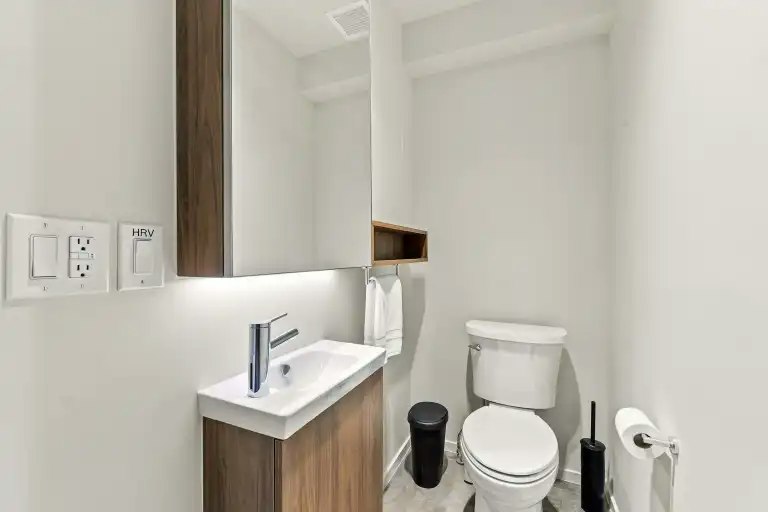 795 West 49th Avenue, Vancouver, BC, V5Z 0A1 - 6