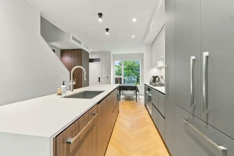 795 West 49th Avenue, Vancouver, BC, V5Z 0A1 - 5