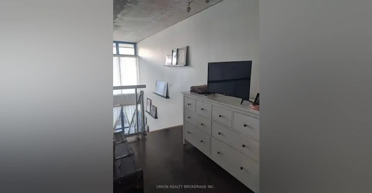 369 Sorauren Avenue, Toronto, ON, M6R 3C1 - 10