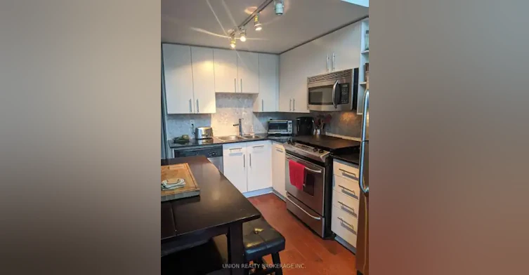 369 Sorauren Avenue, Toronto, ON, M6R 3C1 - 15