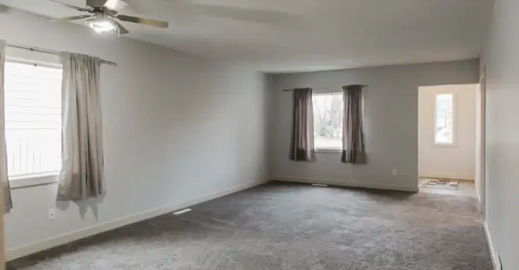 10423 102 Avenue, Grande Prairie, AB, T8V 1A3 - 4