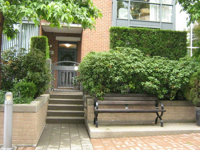 1427 West 6th Avenue, Vancouver, BC, V6H 4E9