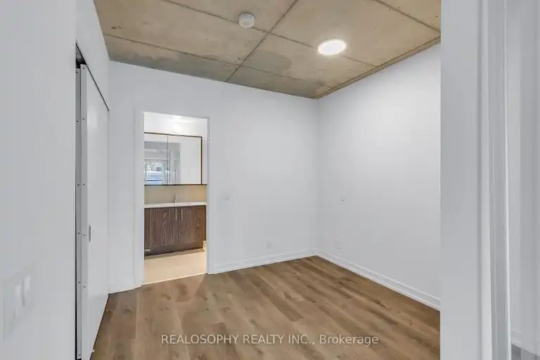 115 Larchmount Avenue, Toronto, ON, M4M 2Y6 - 11