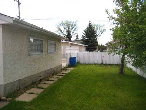 8121 84 Avenue, Edmonton, AB, T6C 1C6 - 2