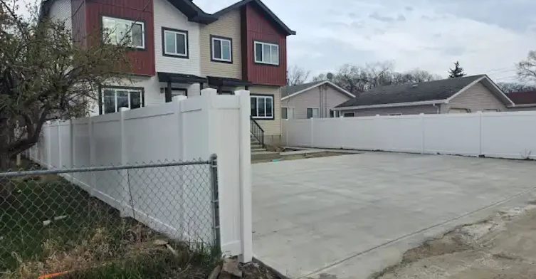 12830 125 Street Northwest, Edmonton, AB, T5L 0T9 - 3
