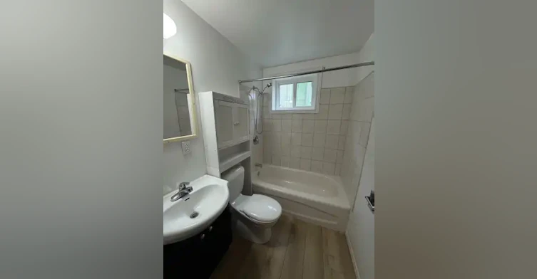 380 Deschambault Rue, Winnipeg, MB, R2H 0J8 - 9