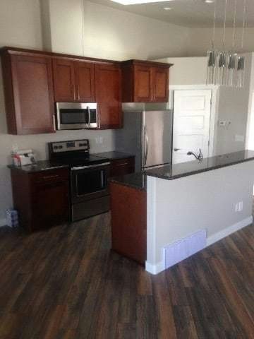 47 54 Street Avenue, Leduc, AB, T9E 6K5 - 4