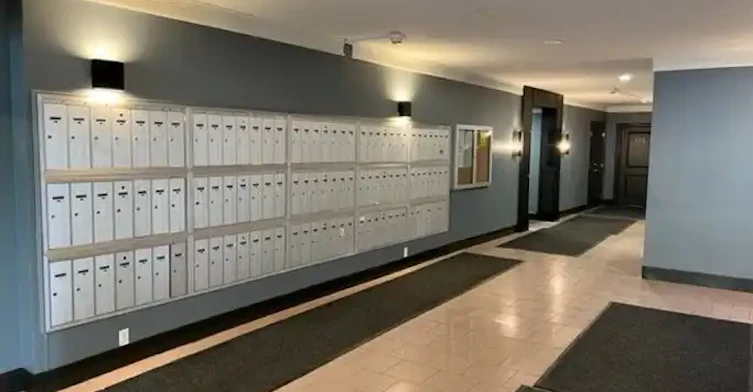 11025 Jasper Avenue, Edmonton, AB, T5K 0K7 - 2