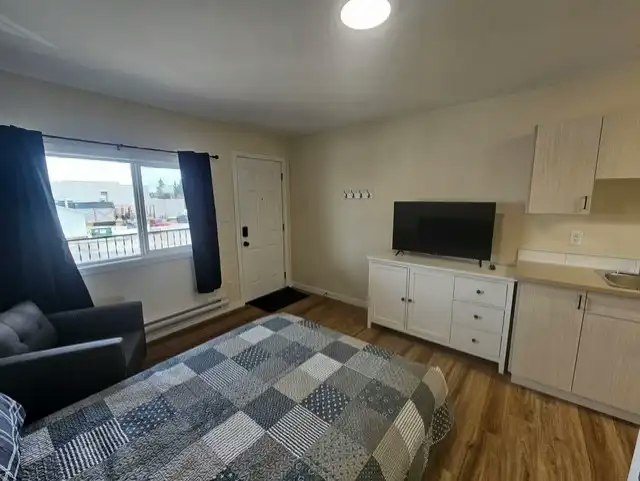 307 Main Avenue West, Sundre, AB, T0M 1X0 - 4