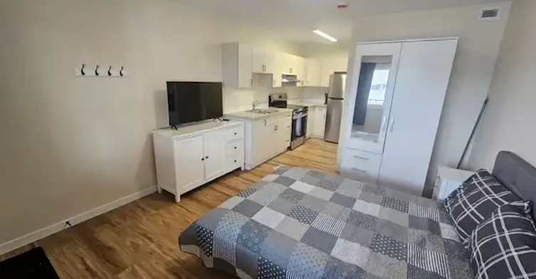 307 Main Avenue West, Sundre, AB, T0M 1X0 - 2