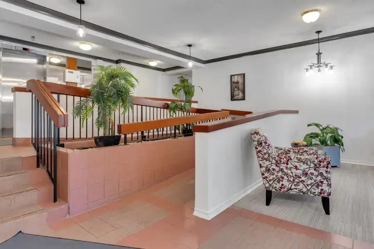 14 Greenview Drive, Kingston, ON, K7M 7T5 - 8