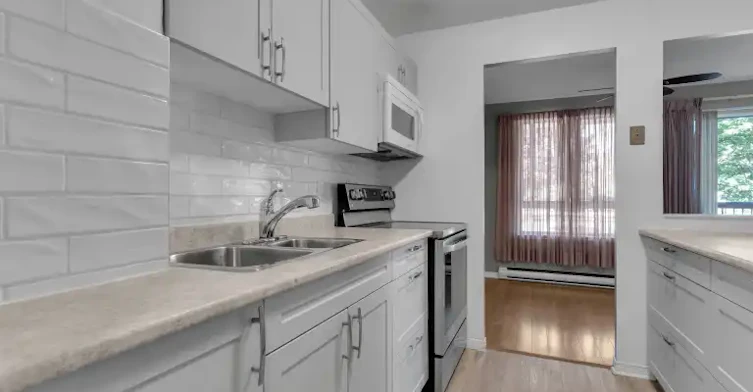 14 Greenview Drive, Kingston, ON, K7M 7T5 - 11
