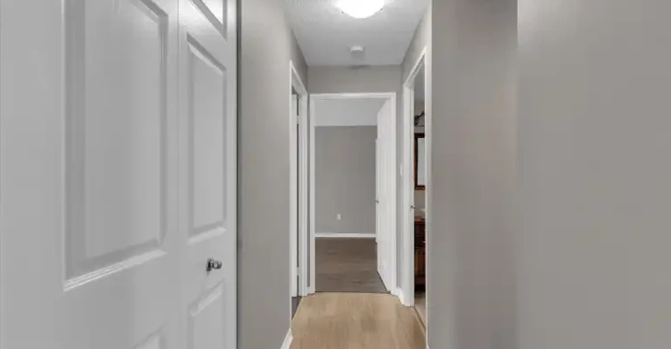 14 Greenview Drive, Kingston, ON, K7M 7T5 - 16
