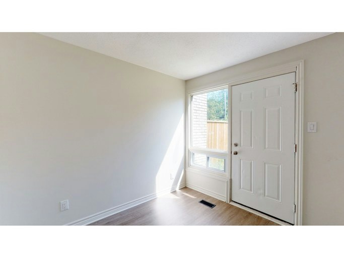 2169 Elmira Drive, Ottawa, ON, K2C 1H3 - 9