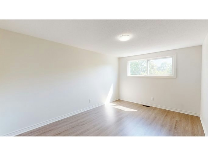 2169 Elmira Drive, Ottawa, ON, K2C 1H3 - 2