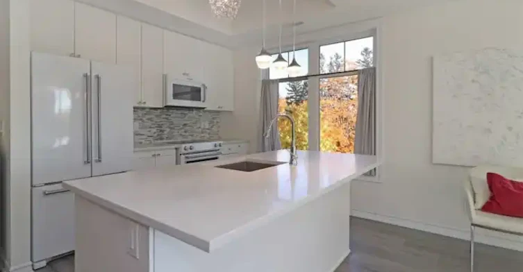 680 Gordon Street, Whitby, ON, L1N 0L2 - 3