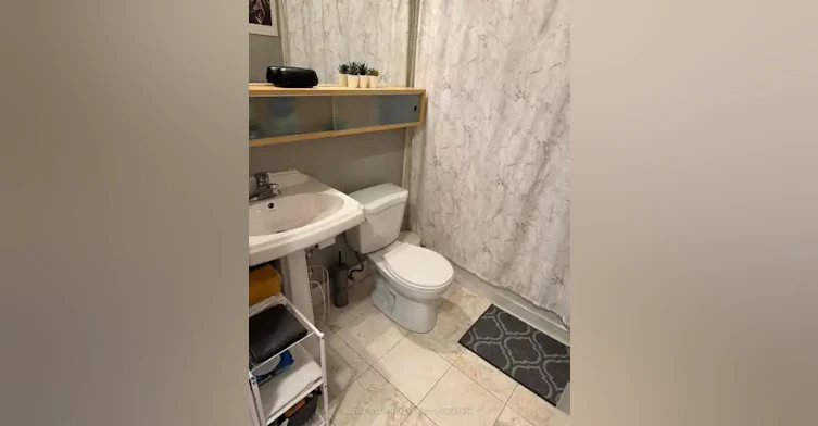 85 Bloor Street West, Toronto, ON, M5S 1M1