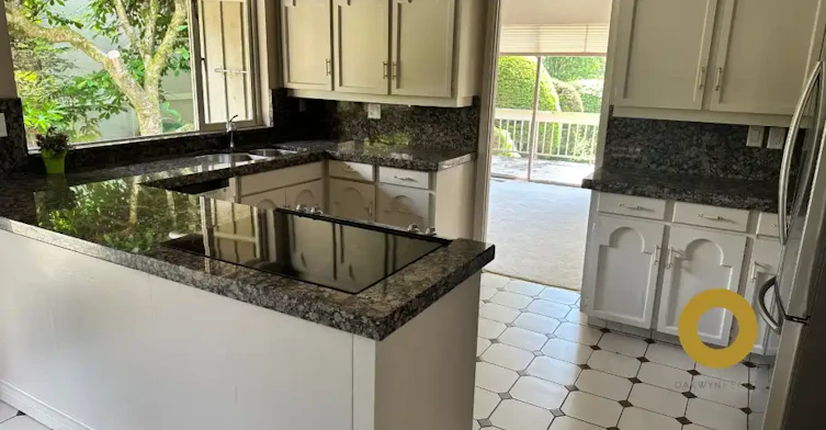 1192 Chartwell Crescent, West Vancouver, BC, V7S 2P8 - 11