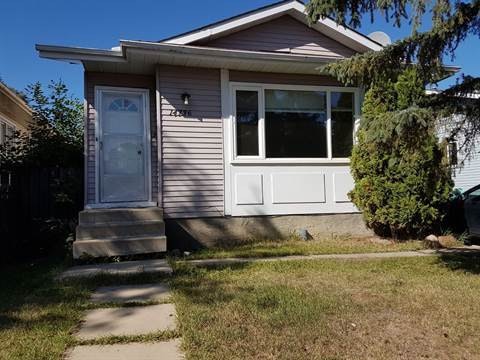 14736 32 Street, Edmonton, AB, T5Y 2G3