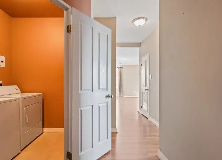 60 Wyndham Street South, Guelph, ON, N1E 7H7 - 9