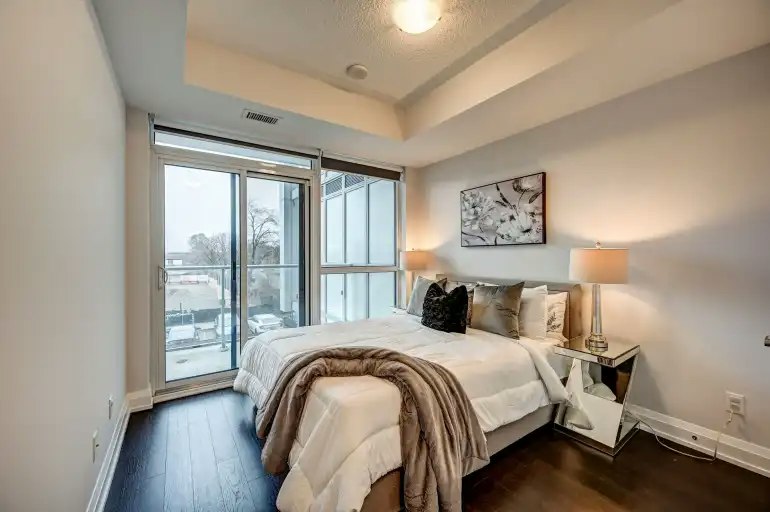 65 Speers Road, Oakville, ON, L6K 0J1 - 16