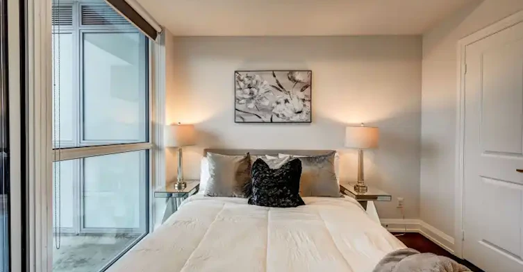 65 Speers Road, Oakville, ON, L6K 0J1 - 18
