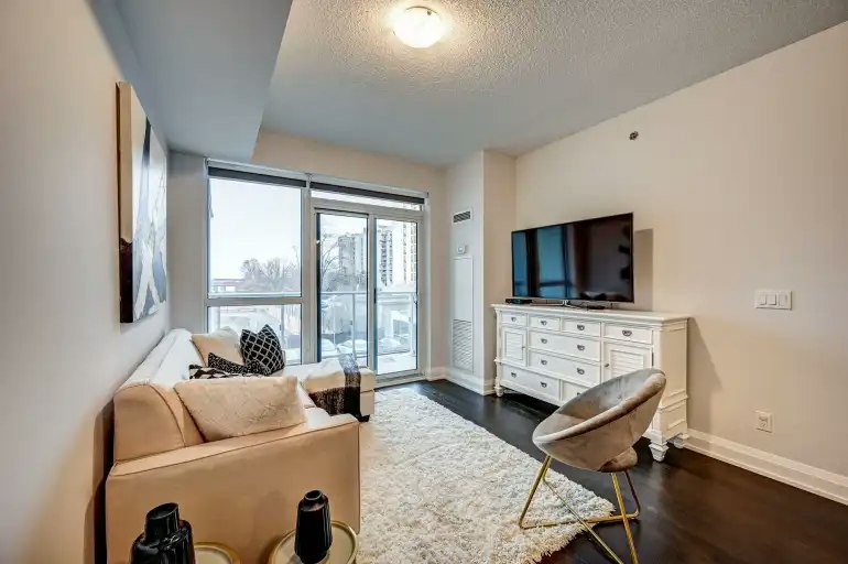 65 Speers Road, Oakville, ON, L6K 0J1 - 8