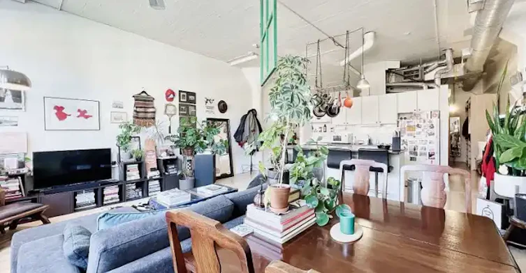 365 Dundas Street East, Toronto, ON, M5A 4R9