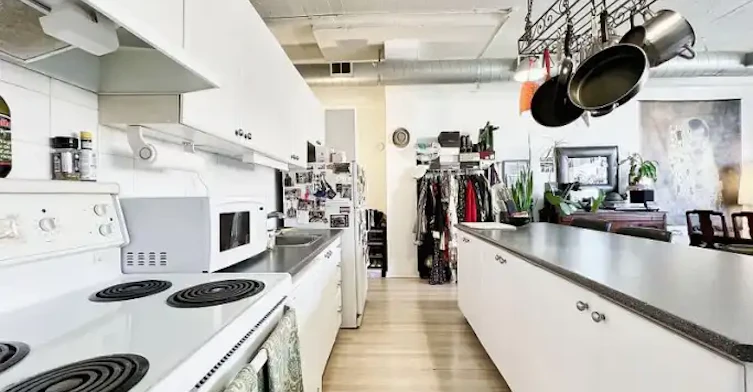 365 Dundas Street East, Toronto, ON, M5A 4R9 - 12