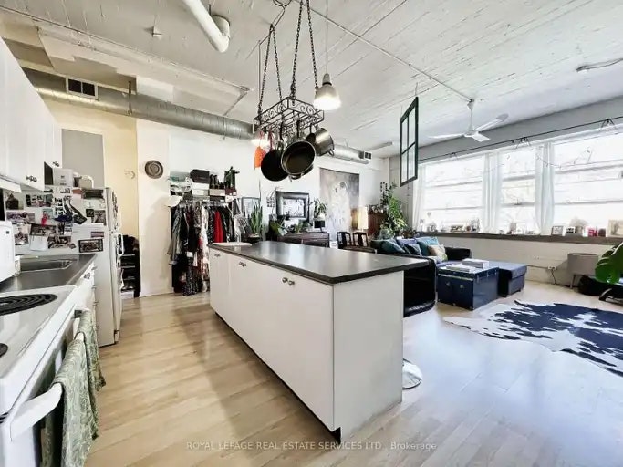 365 Dundas Street East, Toronto, ON, M5A 4R9 - 6
