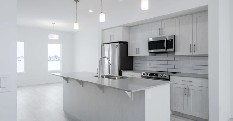 3405 119a Street Southwest, Edmonton, AB, T6W 4V3 - 3