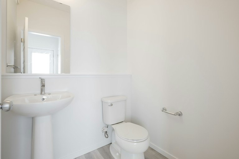 3405 119a Street Southwest, Edmonton, AB, T6W 4V3 - 8