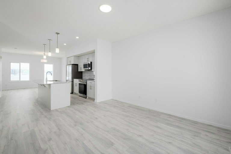 3405 119a Street Southwest, Edmonton, AB, T6W 4V3 - 10