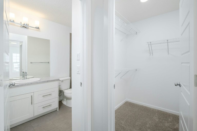 3405 119a Street Southwest, Edmonton, AB, T6W 4V3 - 16