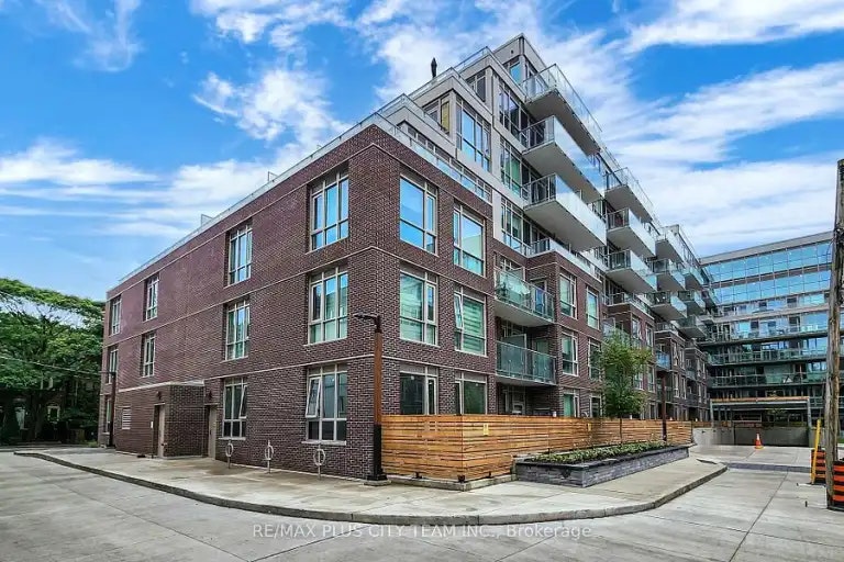150 Logan Avenue, Toronto, ON, M4M 0E4