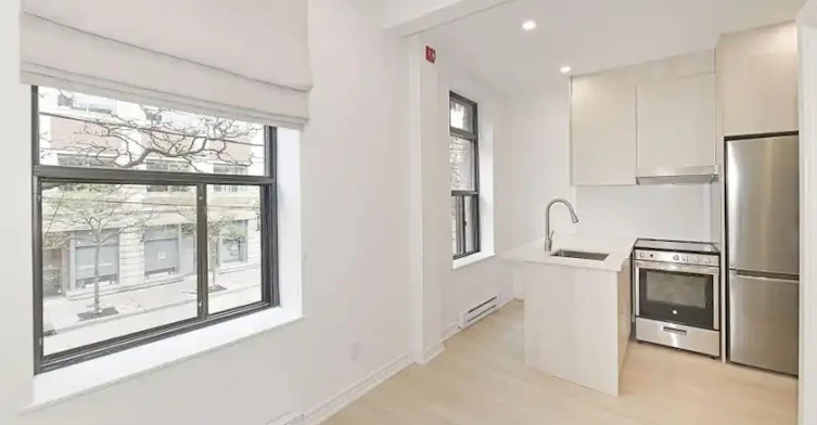171 King Street East, Toronto, ON, M5A 1J4