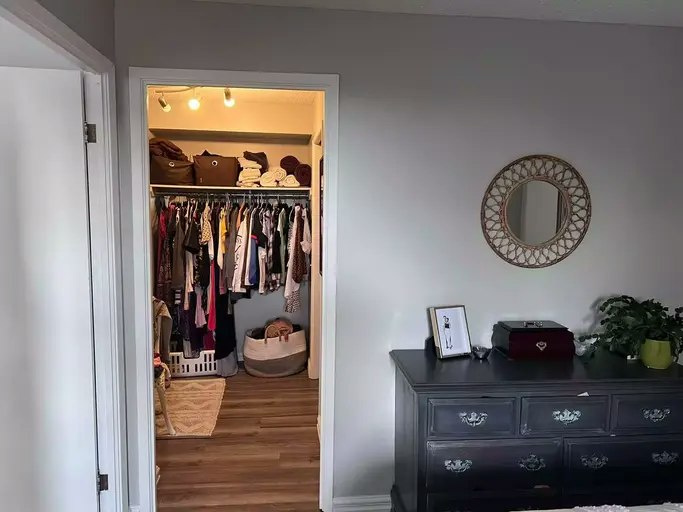 10149 Saskatchewan Drive Northwest, Edmonton, AB, T6E 6B6 - 9